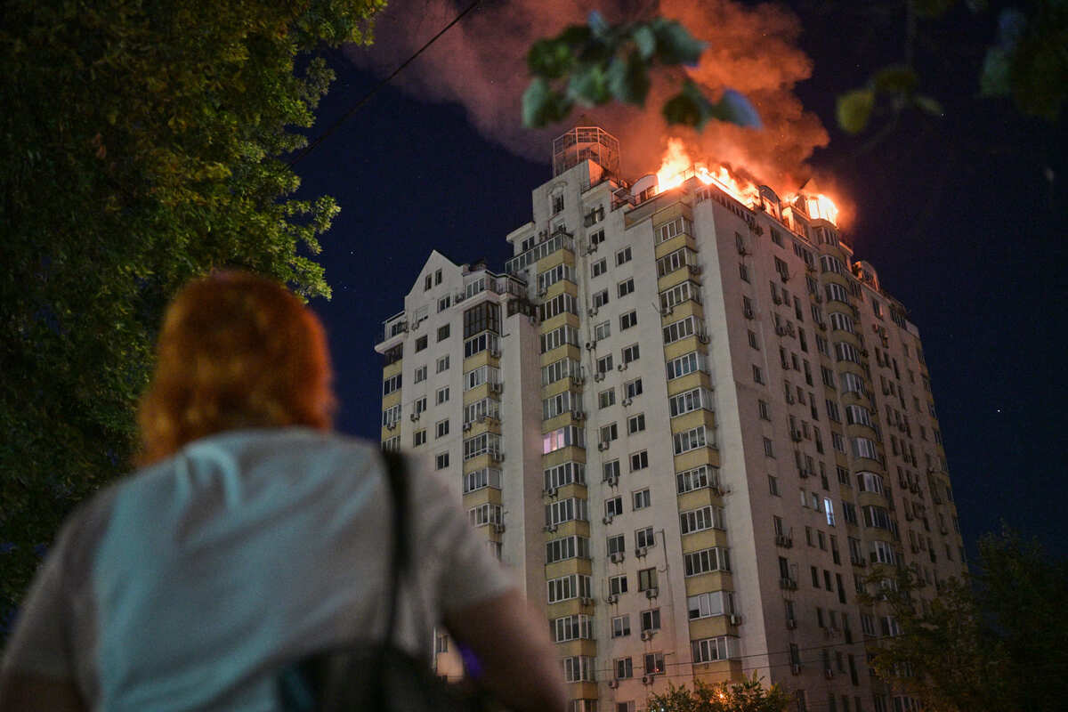 Rusia ejecuta ataque masivo contra Kiev; hay 20 muertos