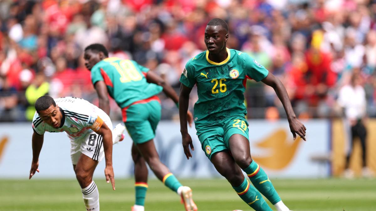 Gueye pone un punto final; rompe con su país en pleno Mundial tras la trágica eliminación de Senegal