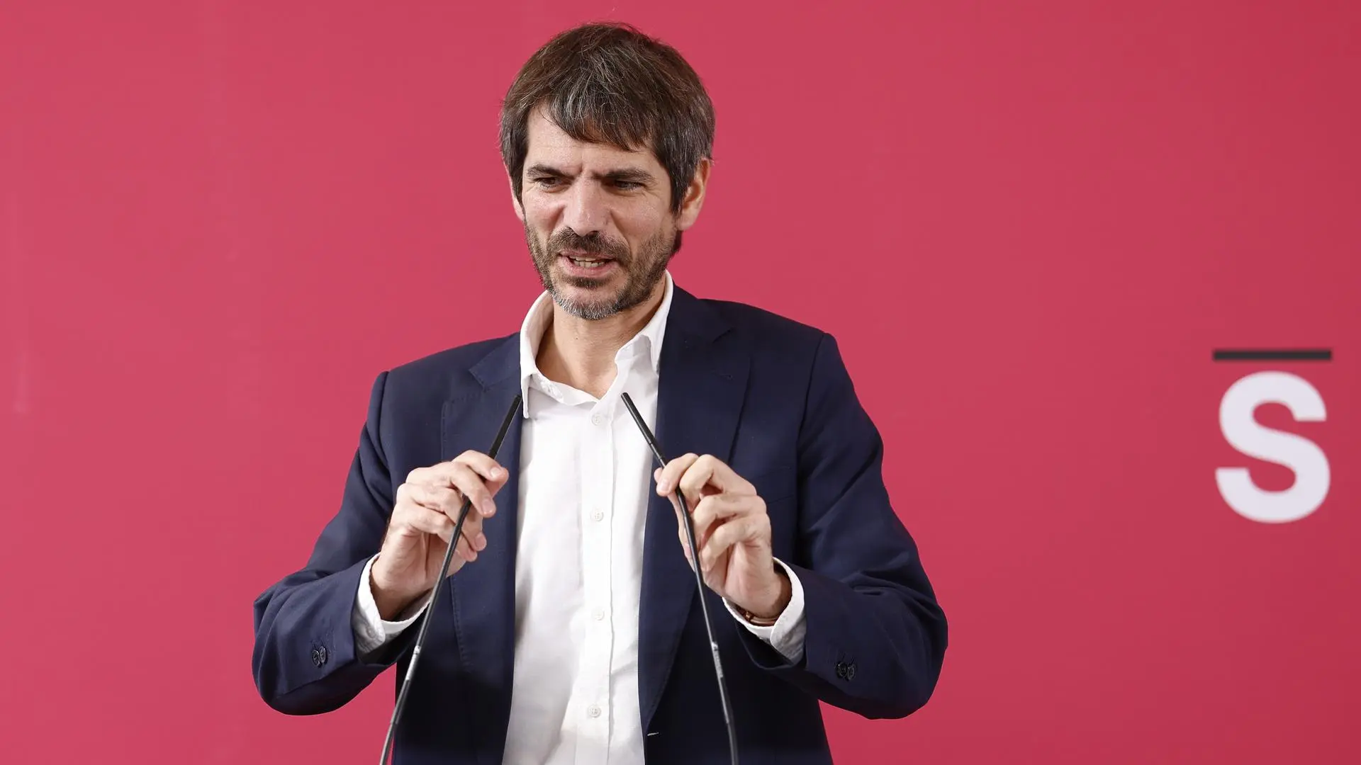 Urtasun será la gran cara visible de la nueva dirección de Sumar, que estará liderada por Verónica Martínez Barbero y Rosa Martínez