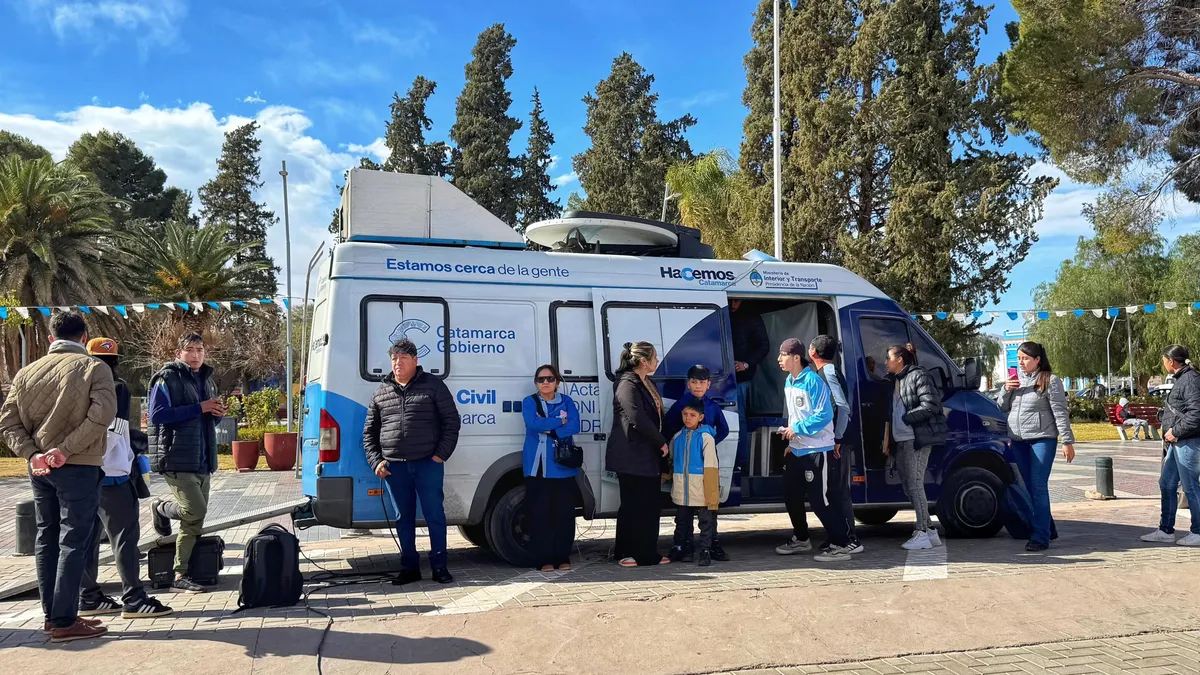 El Registro Civil llega a Los Altos, Alijilán y Capital con nuevos operativos de Documentación Rápida