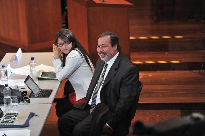 A la memoria de mi maestro Gustavo Gallón