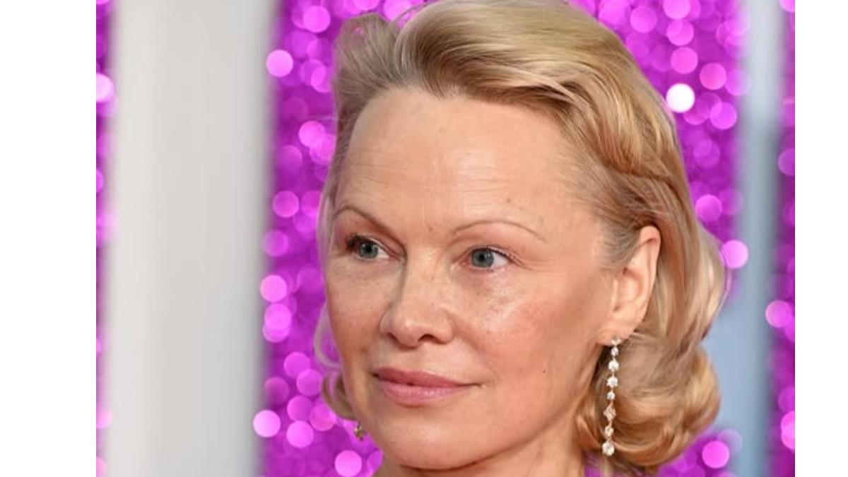 La razón por la que Pamela Anderson decidió decirle adiós al maquillaje