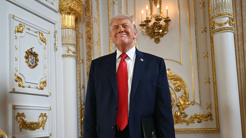 Soaring revenue at Mar-a-Lago shows how Trump's business interests and politics intersect