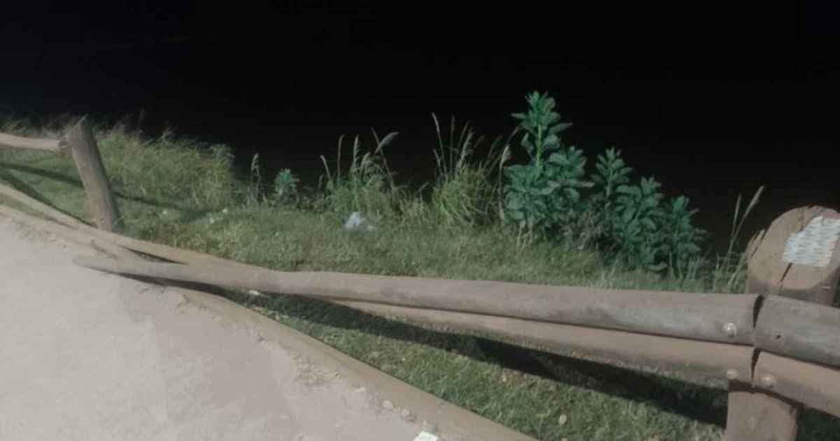 Vandalismo en la zona rural de Goya: destruyeron las barandas del paseo costero