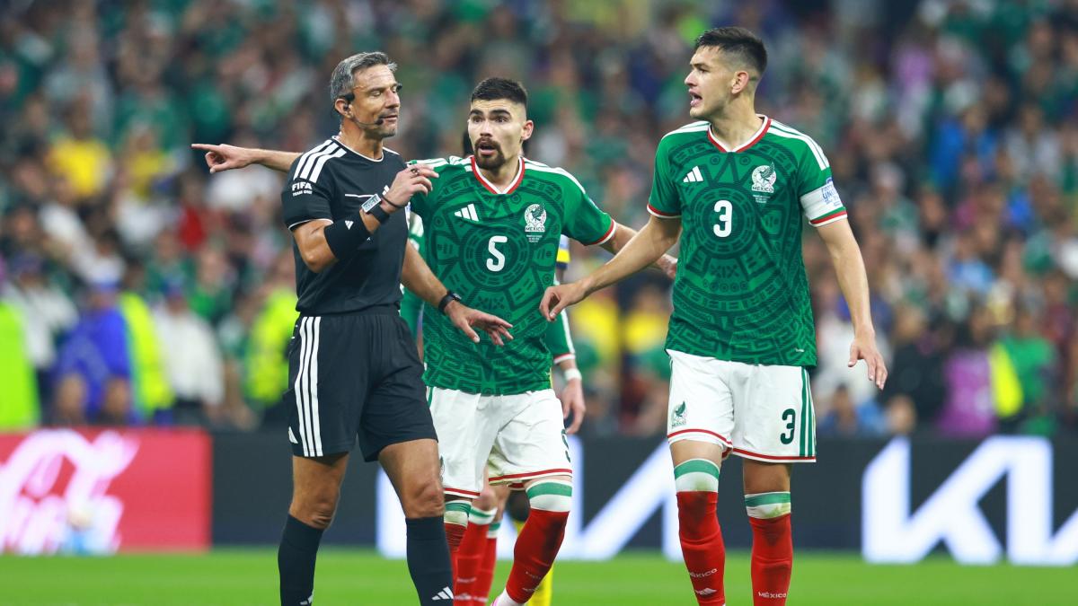 Johan Vásquez y César Montes: la amistad detrás de la mejor defensa del Mundial