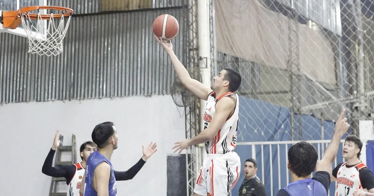 Córdoba tomó ventaja en la final de la Copa Palacio