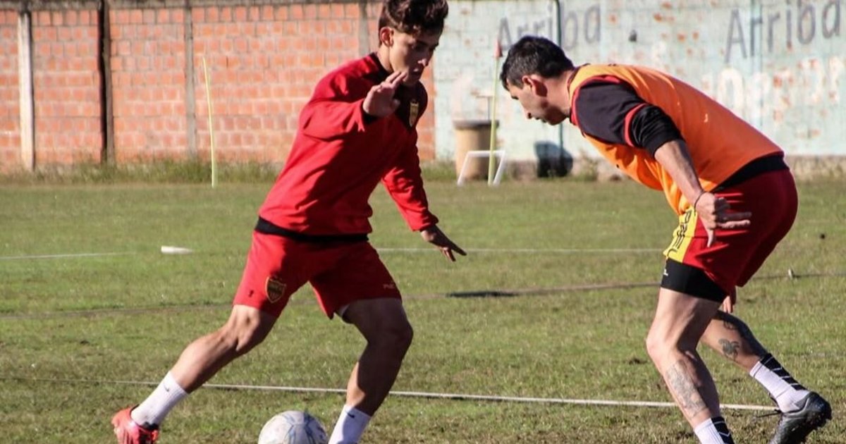 Boca Unidos recibe a Sarmiento en un partido donde define su futuro