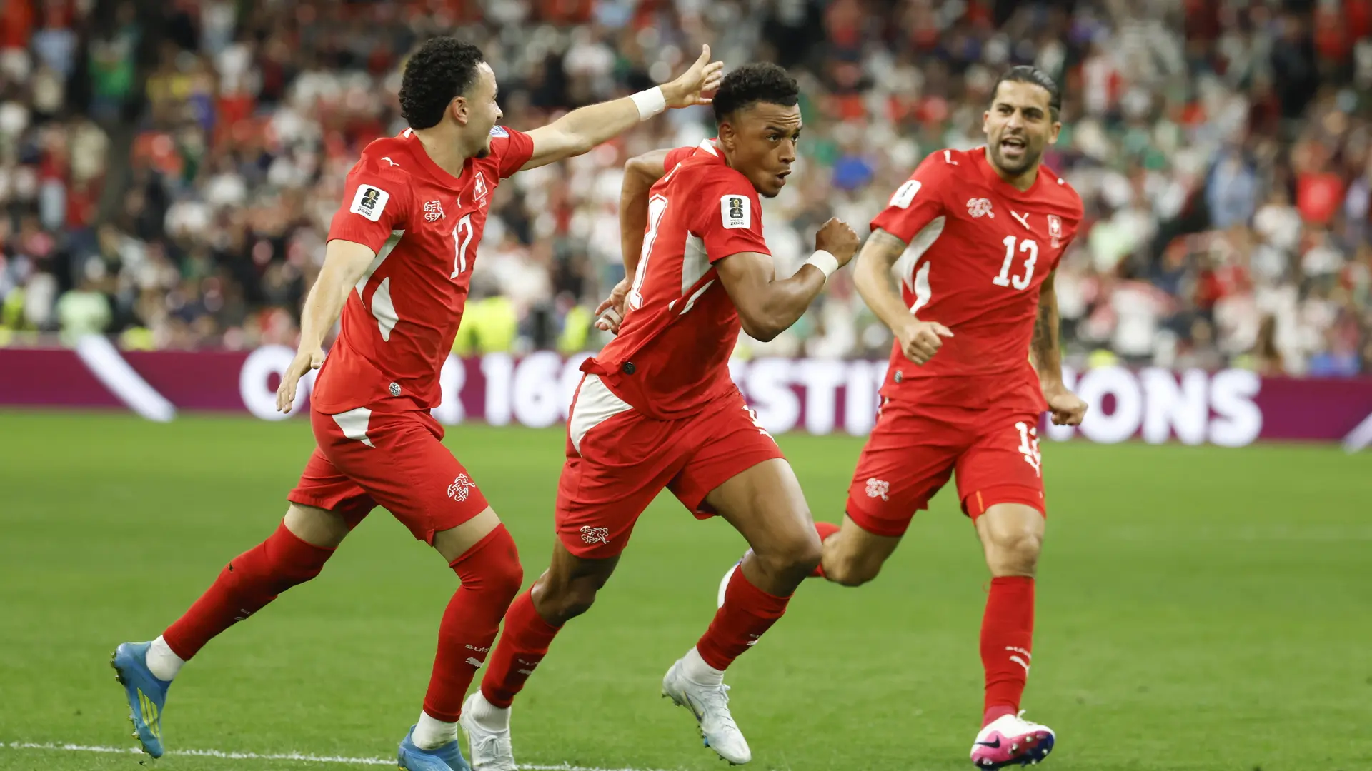 Suiza gana sin ningún tipo de problemas a una Argelia decepcionante para meterse en octavos del Mundial