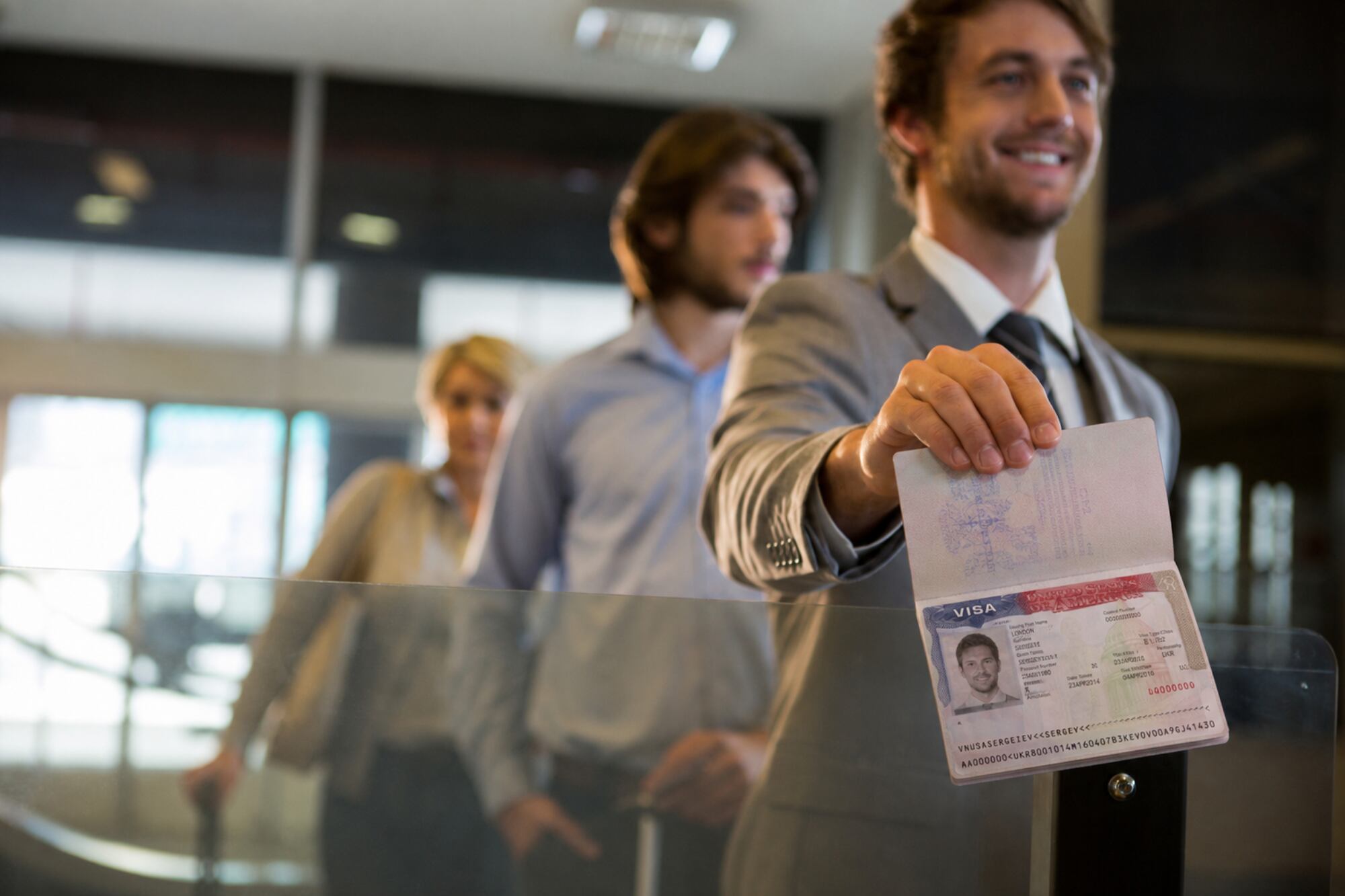 Fila rápida para la visa: ya entró en vigor el trámite de US$750 para sacar el documento sin demoras
