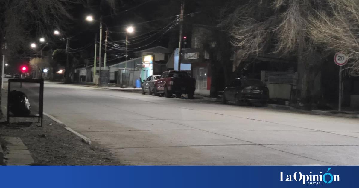 Una pelea terminó con dos heridos de arma blanca y el conflicto continuó dentro del hospital
