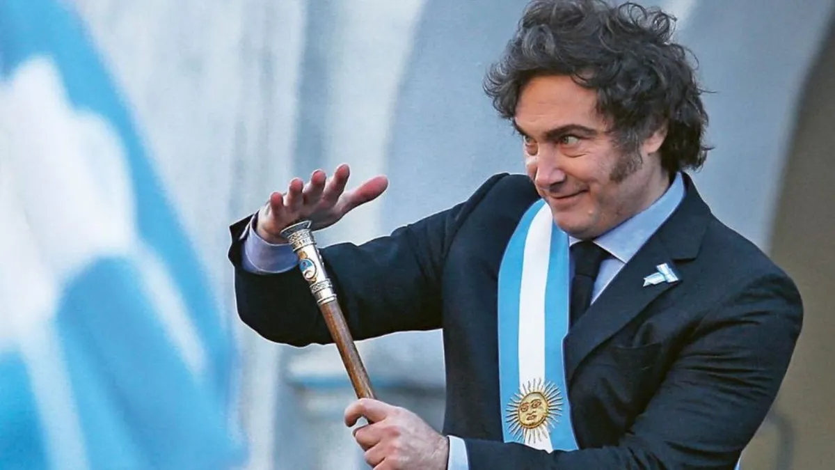 De la motosierra al bisturí político: Javier Milei empezó a construir poder para 2027 / Por Candelaria de la Sota