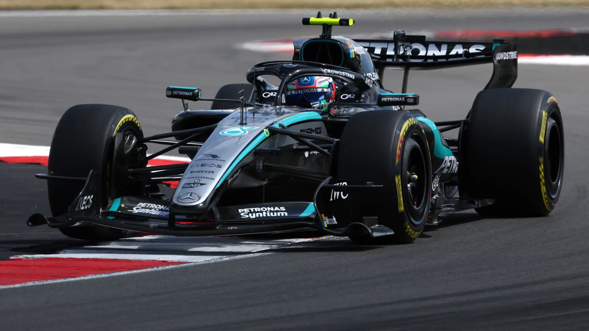 Kimi Antonelli logra su quinta pole del año en Silverstone por delante de Ferrari: Alonso saldrá en 22º posición y Sainz, 15º