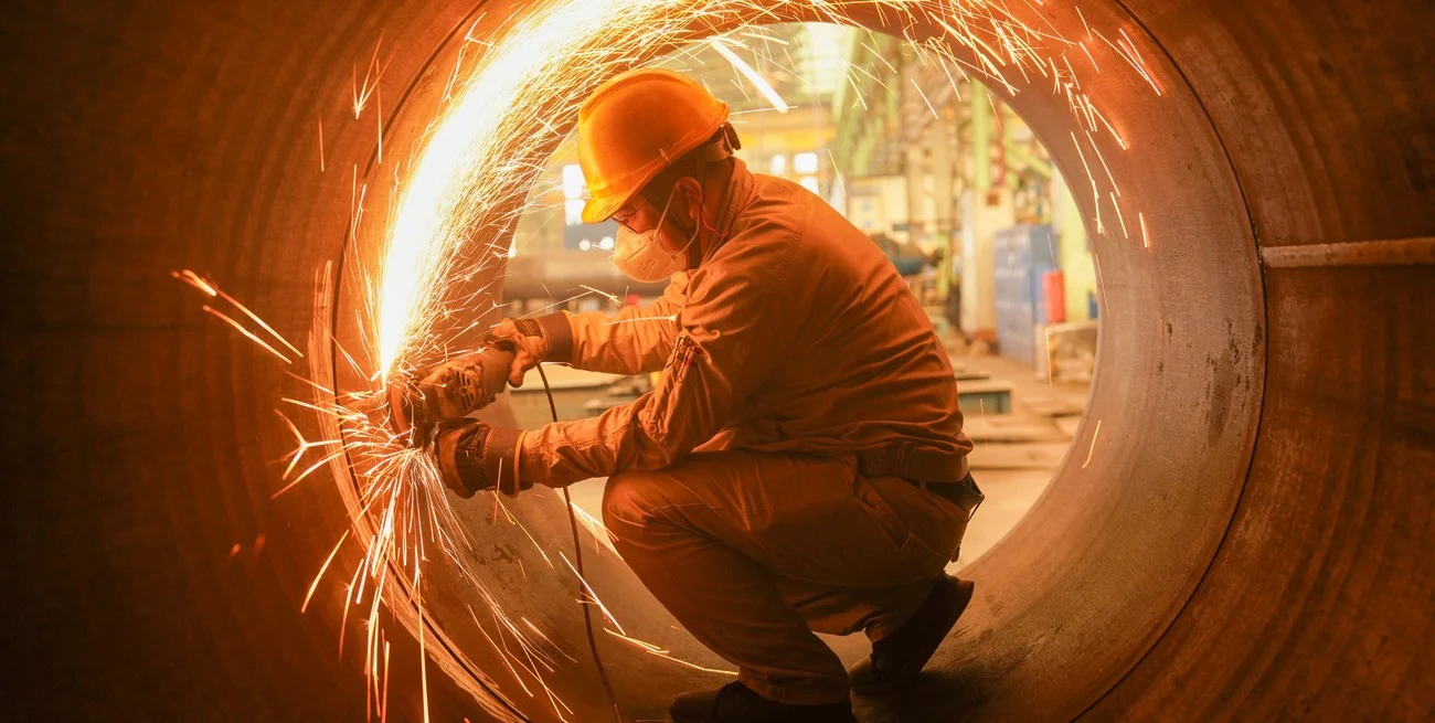 Aumentaron la producción de energía y de acero crudo
