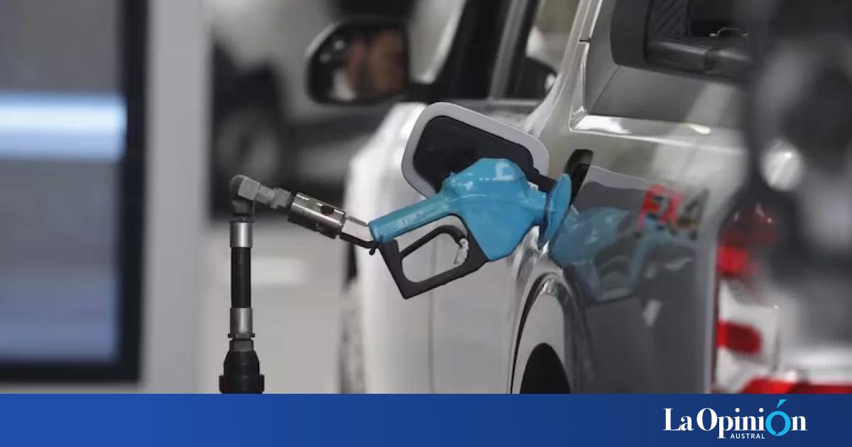 Golpe al bolsillo: Gobierno actualizó tarifas de electricidad y oficializó un aumento de impuestos en combustibles