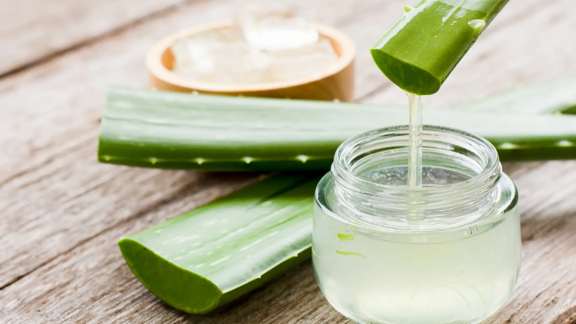 Combinar aloe vera con miel: para qué sirve y por qué hay quien lo recomienda