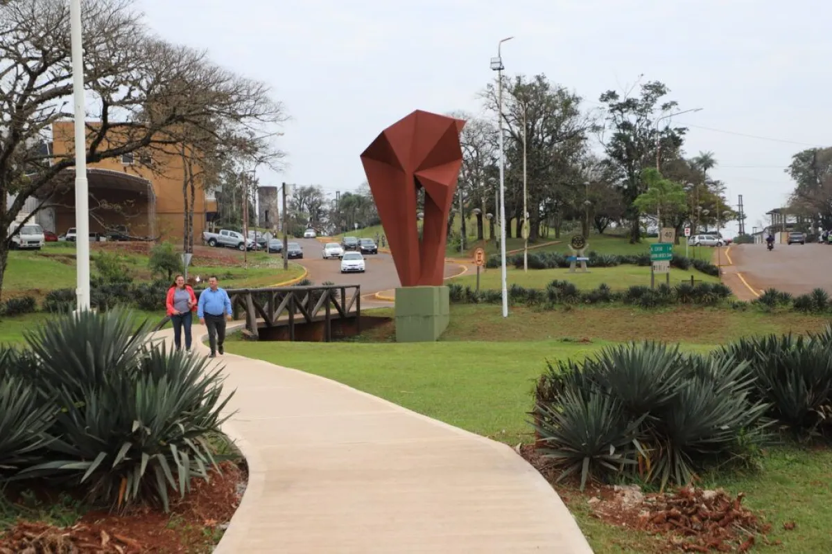 Convocan a artistas a ser parte de la II Bienal Cainguás de Escultura