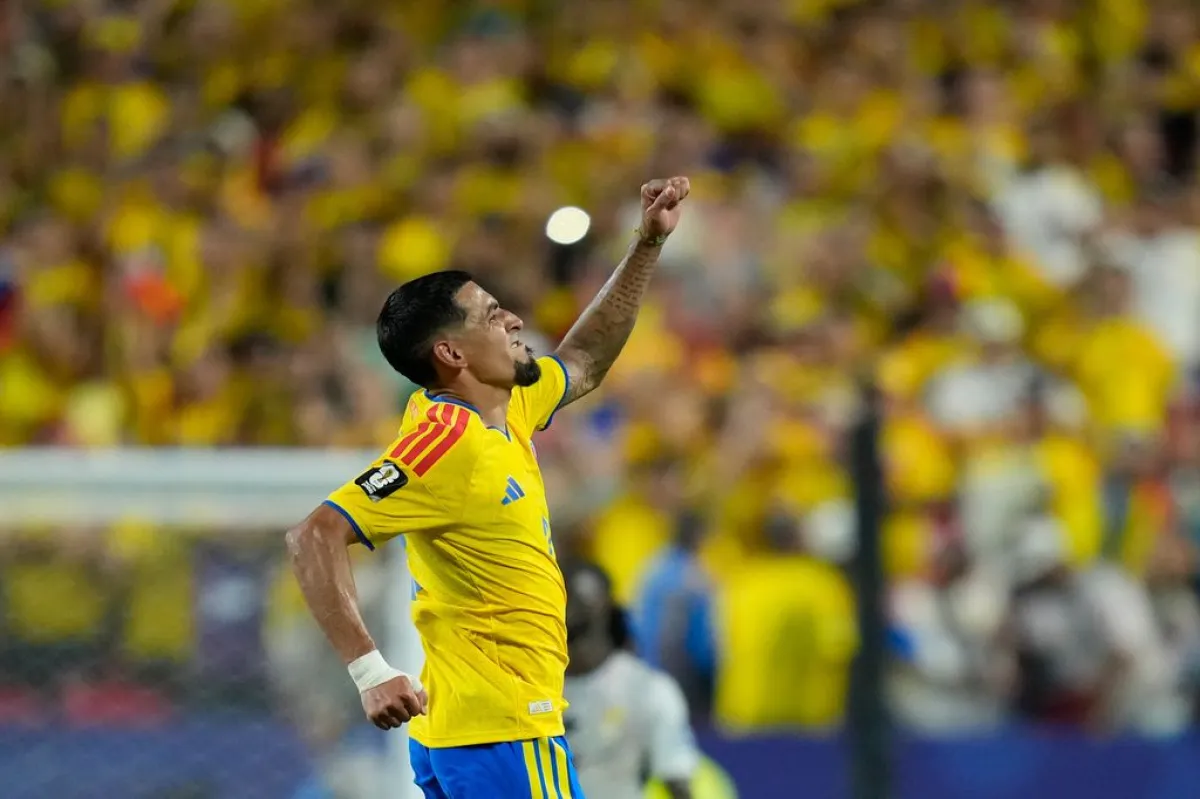 Colombia derrotó 1-0 a Ghana y es el último clasificado a octavos de final