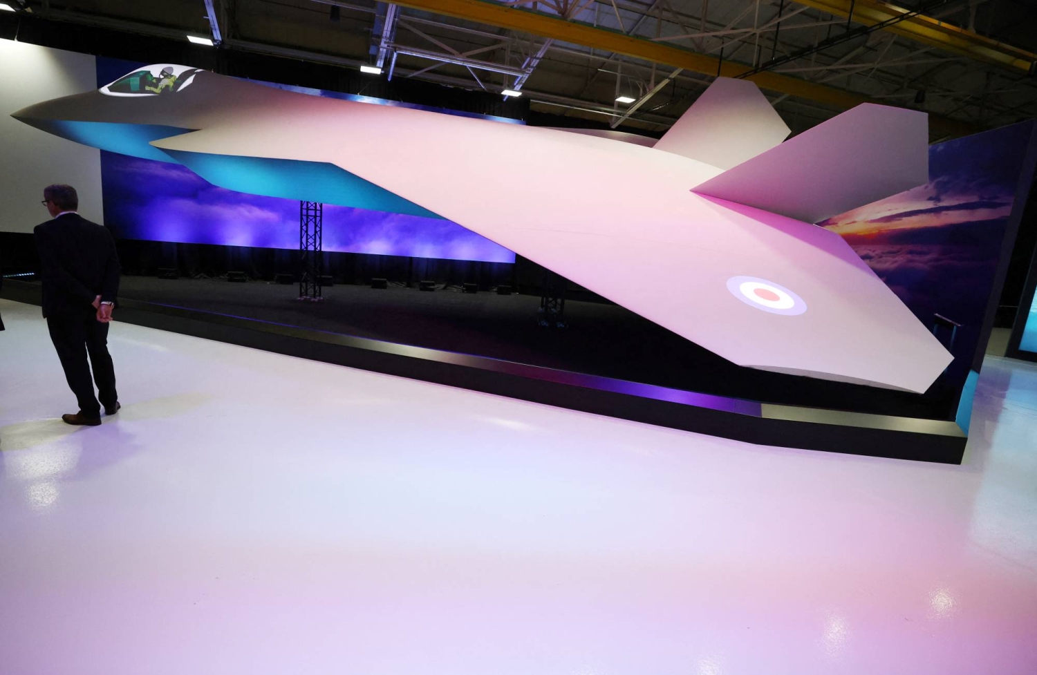 U.K., Italy and Japan award $6.14 billion contract to advance GCAP fighter jet
