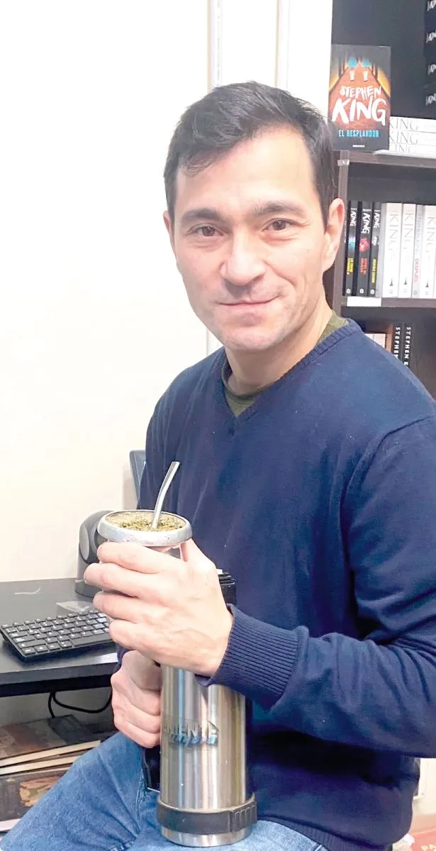 'Lo que se cuenta en Alvear', el libro de Fabián Benítez dedicado a su pueblo